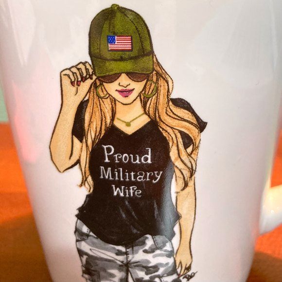 Proud Military Wife 18 oz Mug Camouflage Bandana and Drink Coaster GIFT SET - Picture 5 of 13